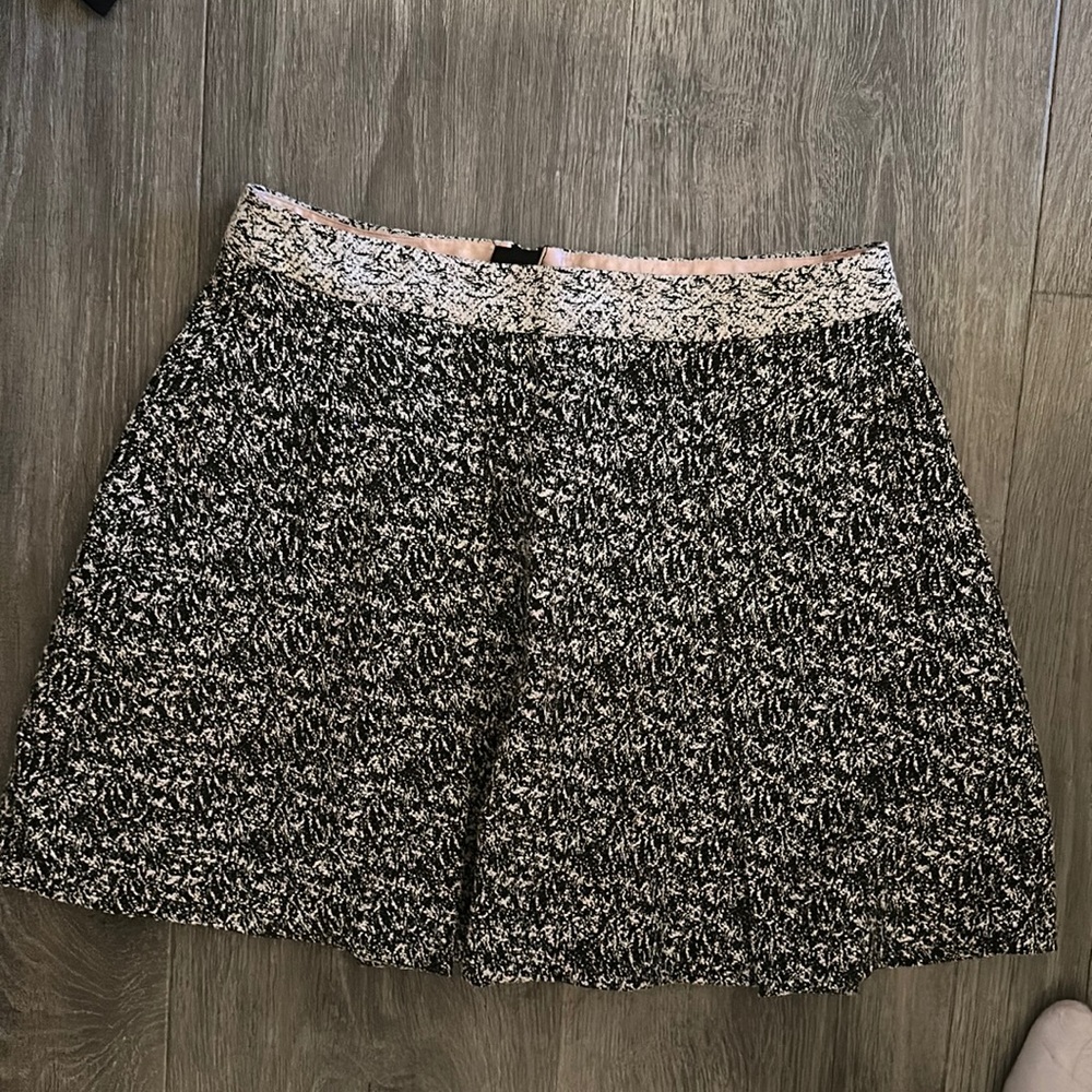 Banana republic size 6 mini skirt